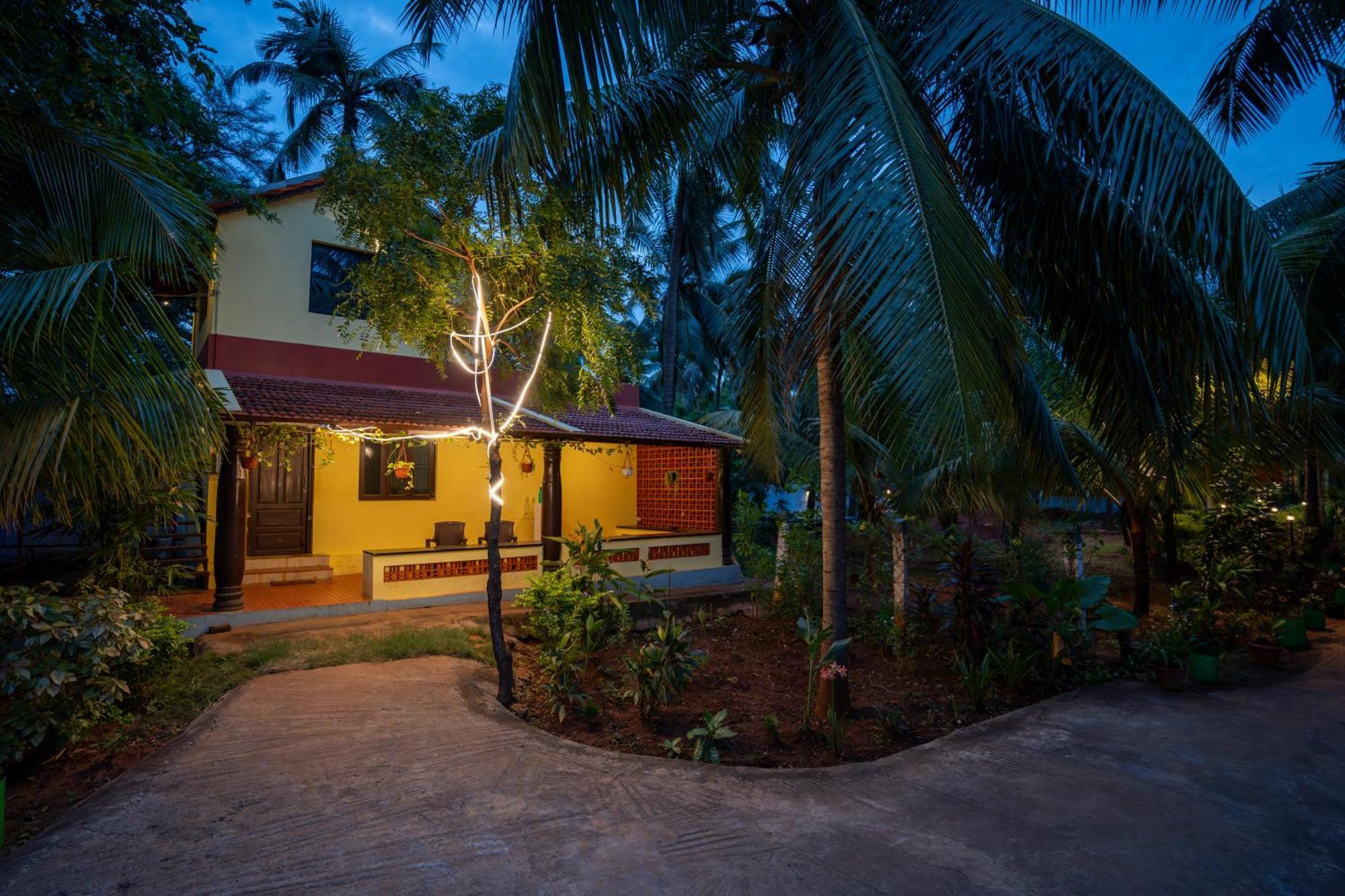 Claynest Resorts Kuttalam  Luaran gambar